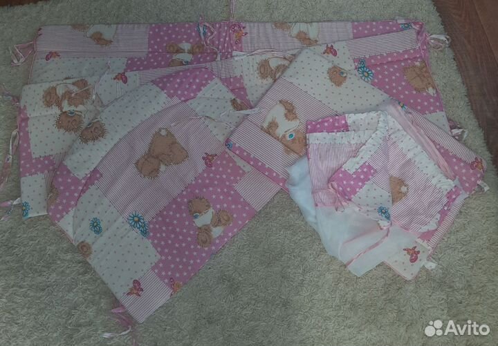 Бортики в детскую кроватку для девочки