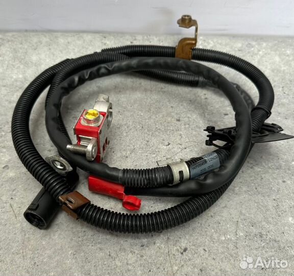 Провод акб Mercedes-Benz C180 W204 M271.820 2013