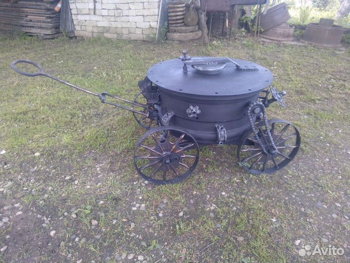 Мангал луноход