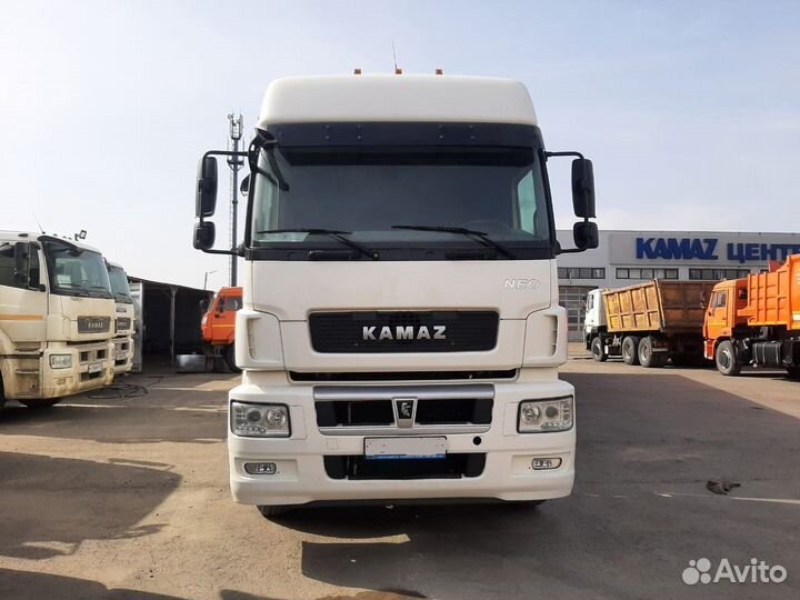 Водитель категории Е