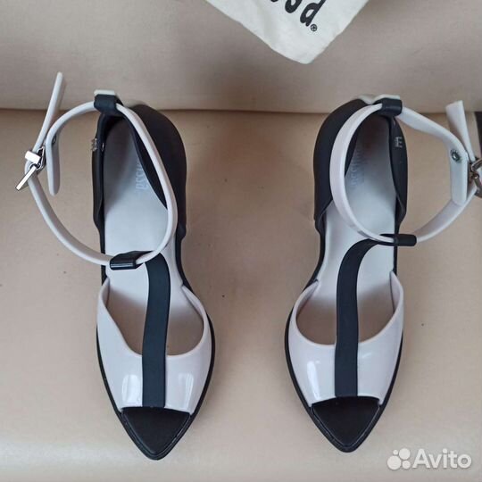 Босоножки женские 36 Melissa размер Италия