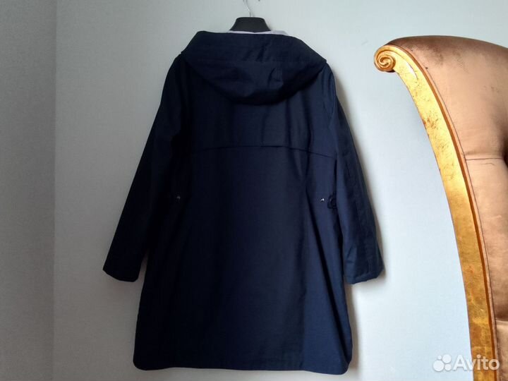 Новый стильный синий плащ 50-52-54