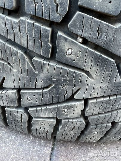 Nokian Tyres Hakkapeliitta 7 SUV 275/45 R20