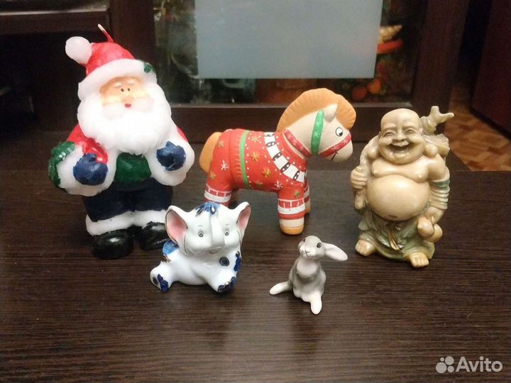 Подсвечники, свечи, аромалампа, статуэтки, копилки