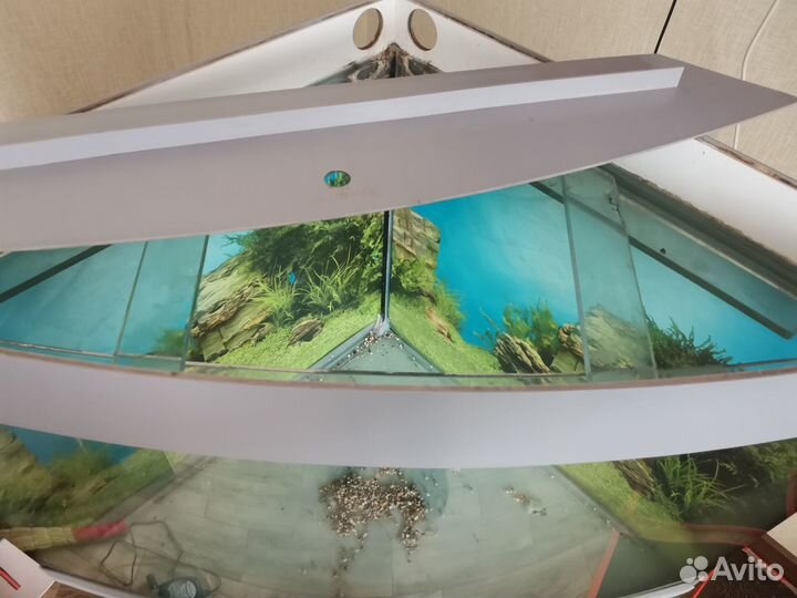 Аквариум с тумбой