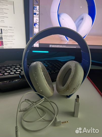 Sony Gold Wireless Stereo Headset Black White