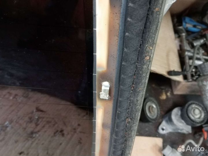 Стекло заднее Mitsubishi Lancer 10