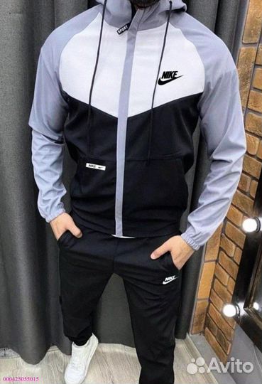 Спортивный костюм