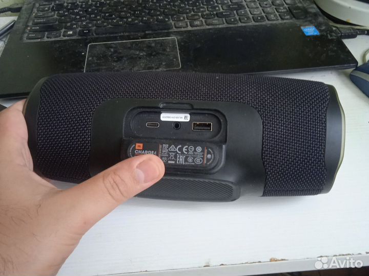 Колонка JBL charge 4