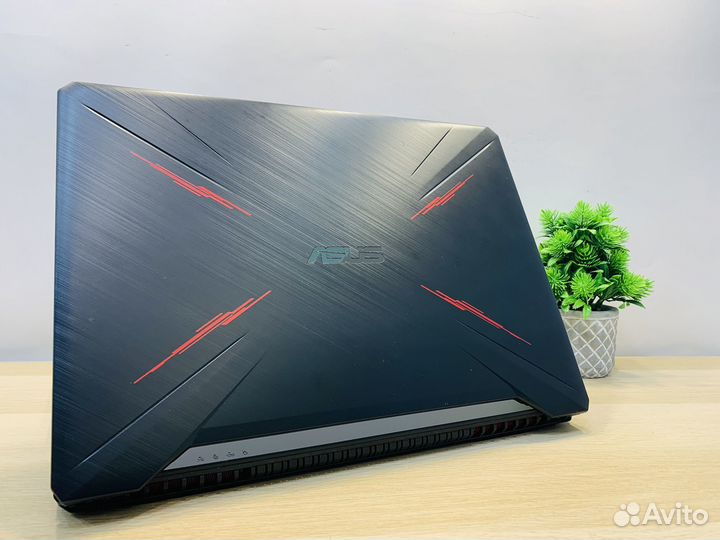 Игровой ноутбук Asus TuF