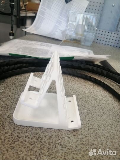 Подставка для телефона на стол