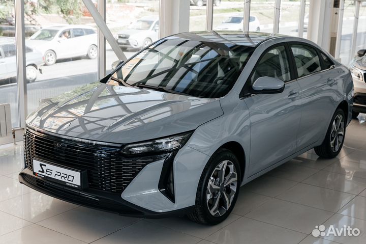 Livan S6 pro 1.5 AMT, 2023