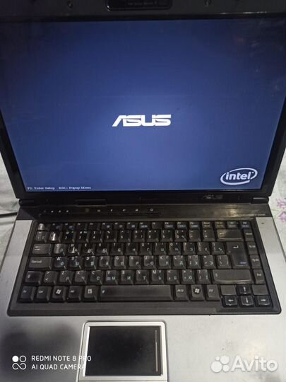 Ноутбук asus