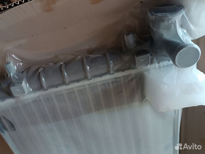 Радиатор охлаждения на hyundai accent