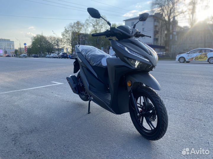 Новый макси-скутер vento inferno серый 2023