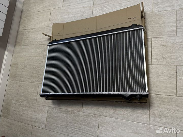 Радиатор охлажд toyota mark2 Qualis, Gracia, Camry