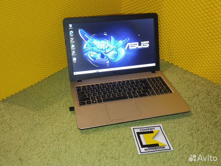 Asus N5000 Silver/SSD/8gb