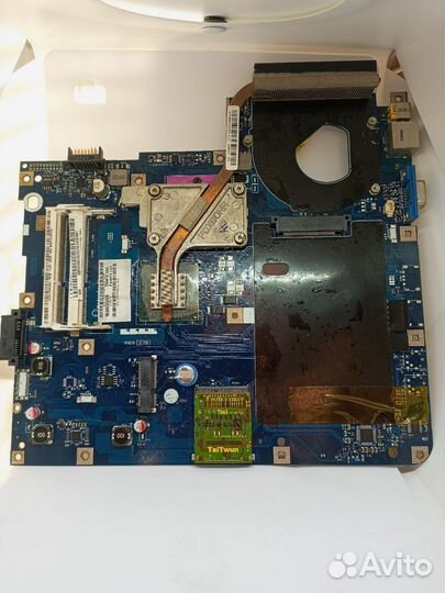 Материнская плата с процессором Emachines E 725