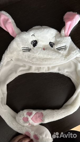 Шапка-зайка со светящимися ушами