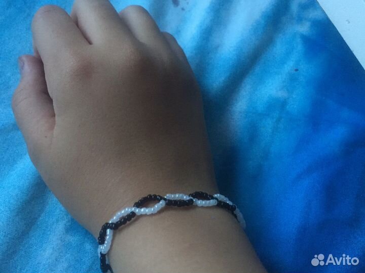 Браслет из бисера днк