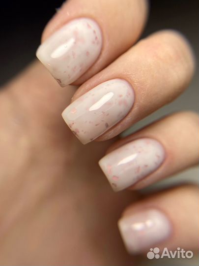 Нужна модель на маникюр
