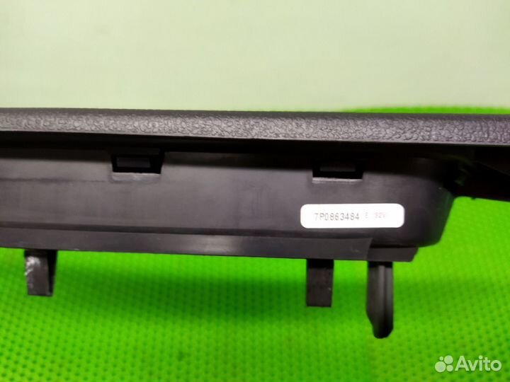 Накладка порога передняя правая Volkswagen Touareg