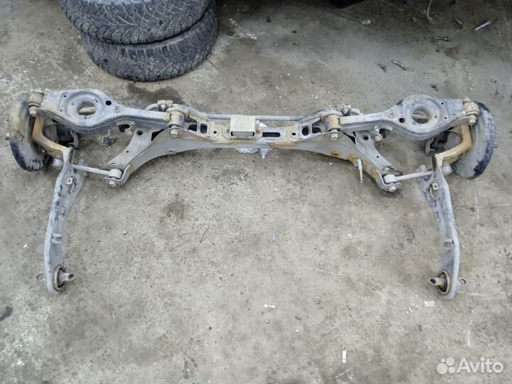 Балка задняя / подрамник задний Kia Ceed 2 JD