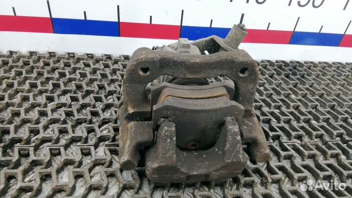 Суппорт задний правый Peugeot 307 рест. 2006