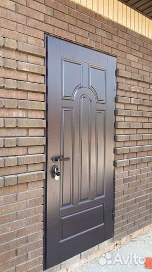 Дверь входная металлическая