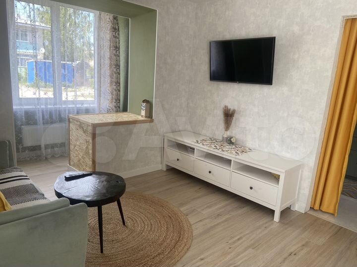 2-к. квартира, 48 м², 1/2 эт.