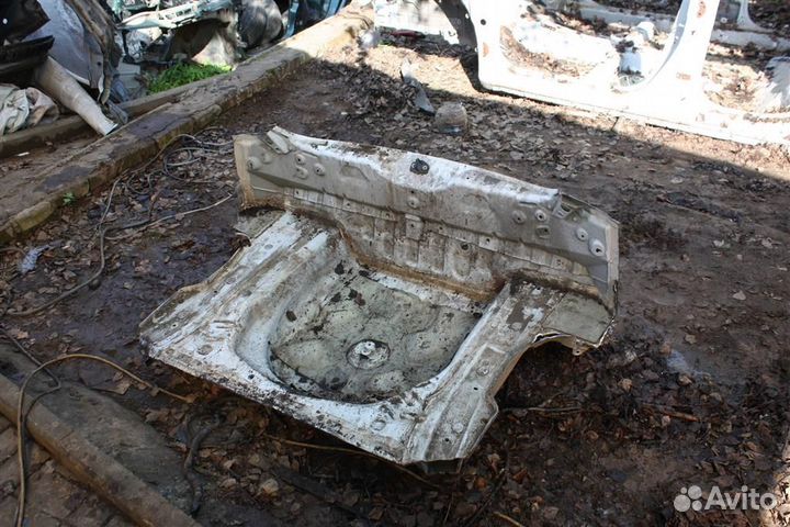 Панель задняя Lifan х50