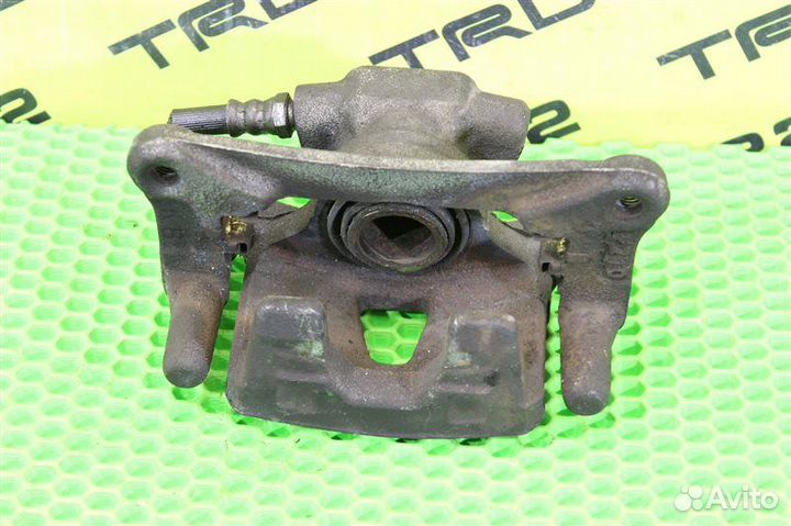 Суппорт задний правый Mitsubishi Outlander CW5W