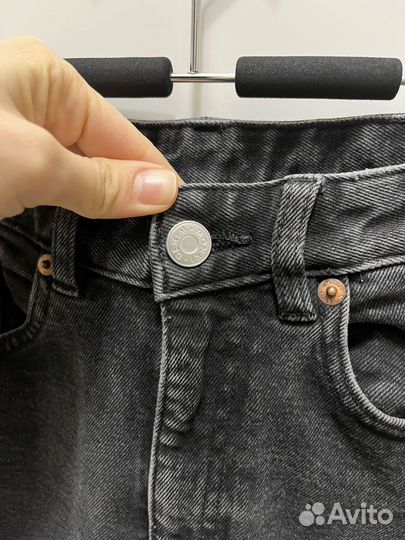 Джинсы Monki 27