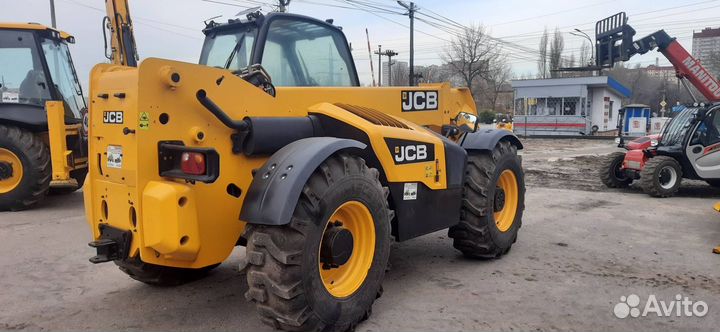 Телескопический погрузчик JCB 550-80, 2015