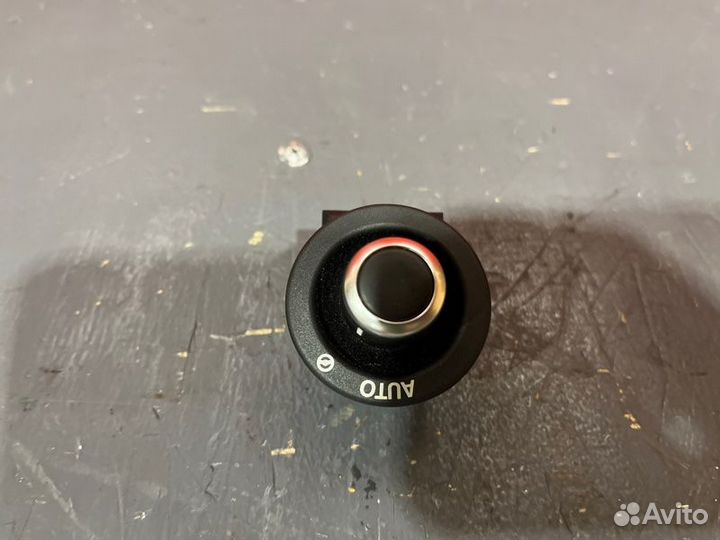 Джойстик регулировки рулевой колонки Land Rover