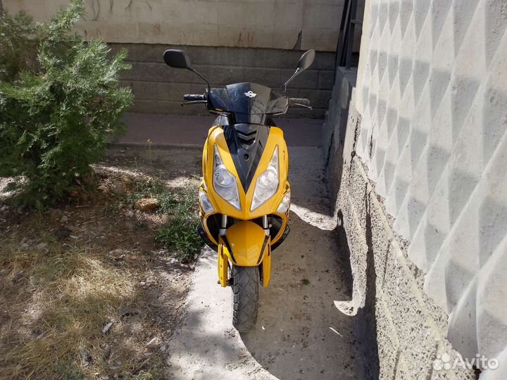 Продам скутер