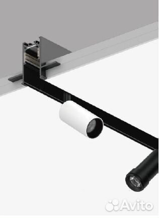 Магнитный трек 100см для потолка из гкл