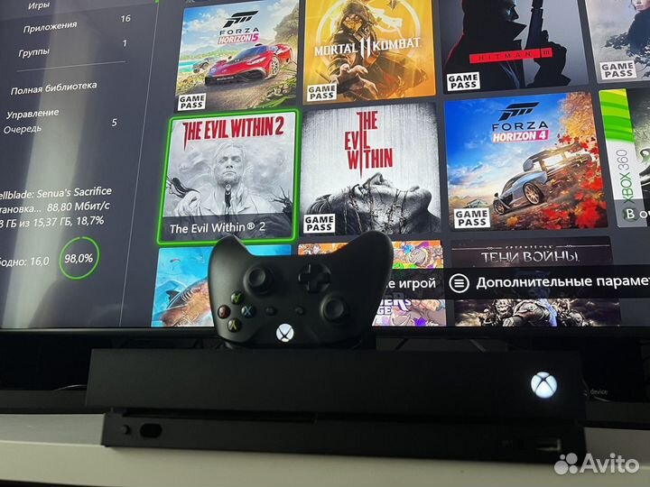 Xbox One X 1 Tb / 450 игр / 4k / Live Gold