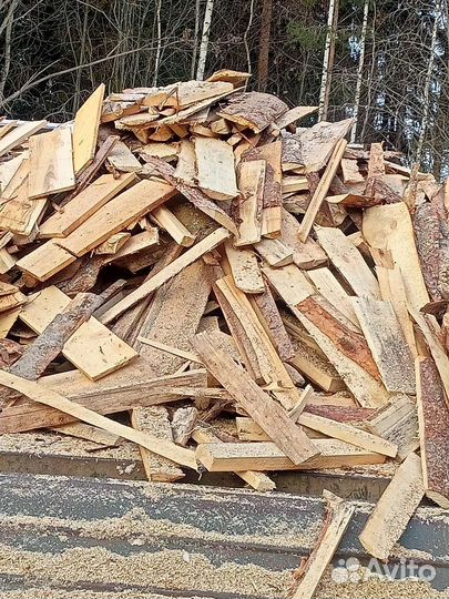 Дрова березовые колотые.Горбыль сухой пиленный