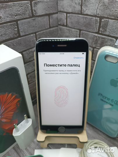 iPhone 6S, 64 ГБ
