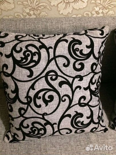 Подушки диванные новые