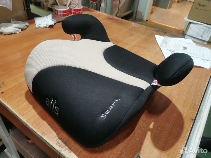 Детский бустер автомобильный Новый