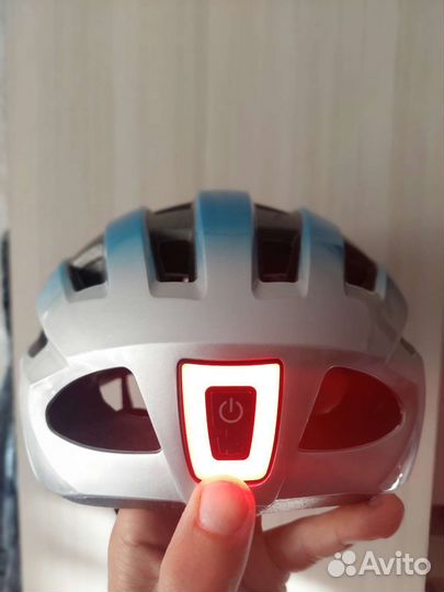 Велошлем взрослый защитный