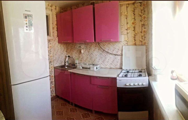 3-к. квартира, 42 м², 2/5 эт.