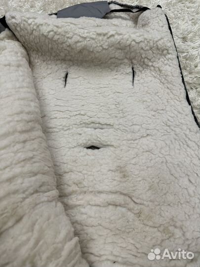 Конверт зимний меховой в коляску AmaroBaby