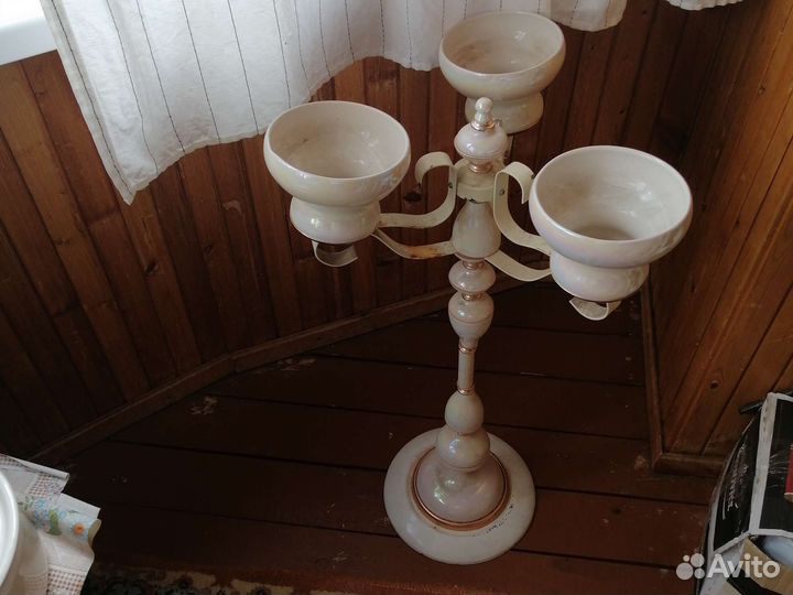 Напольная подставка для растений с тремя вазонами