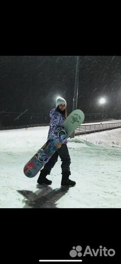 Куртка для сноуборда женская