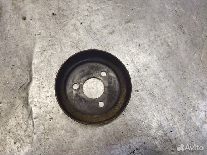 Шкив помпы Ford Focus 2 2005-2008