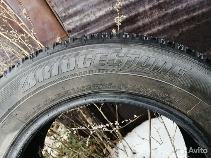 Bridgestone B-style 195/65 R15 22E