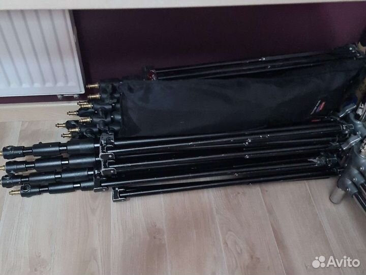 Световая стойка Manfrotto 1052BAC/1005BAC